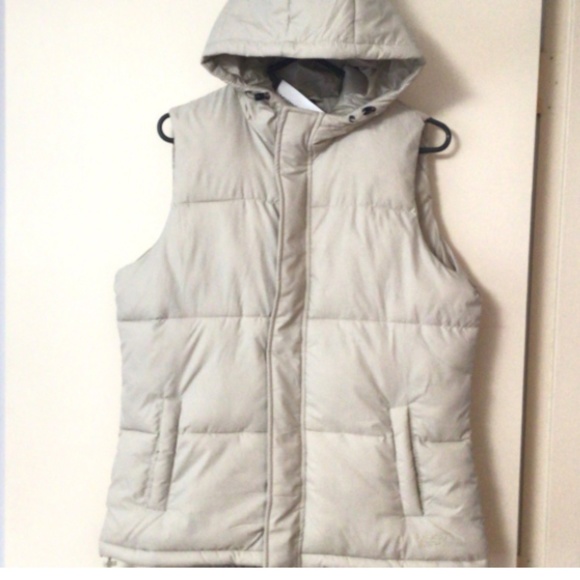 New Balance Jackets & Blazers - New Balance Puffer Quilted Vest With Hood